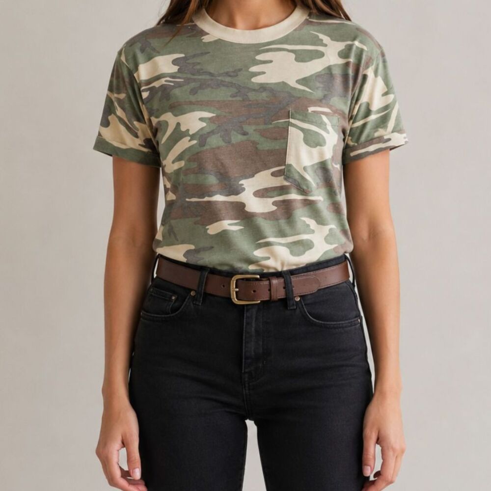 Vintage Camo Pocket T Shirt Size Small